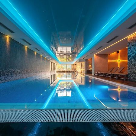 Grand Hotel Belvedere Брашов Экстерьер фото